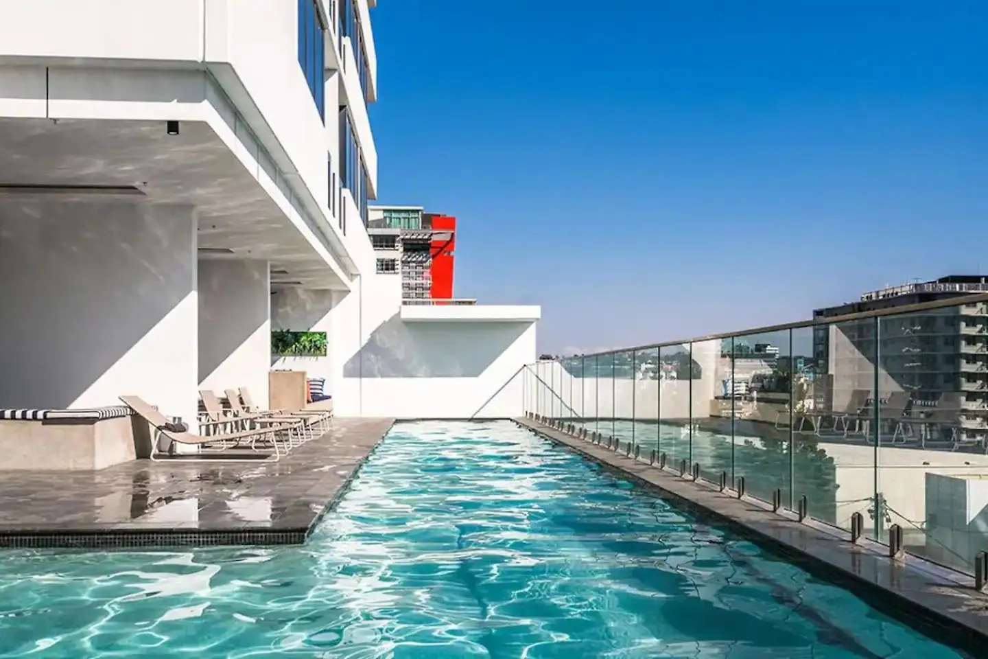 Stylish Apt With King Bed, Gym, Pool Brisbane Australia
